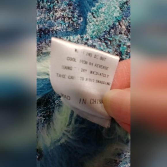 Mica's womens Small cropped open front fuzzy striped sweater Y2k Ombre NWT - Picture 7 of 7